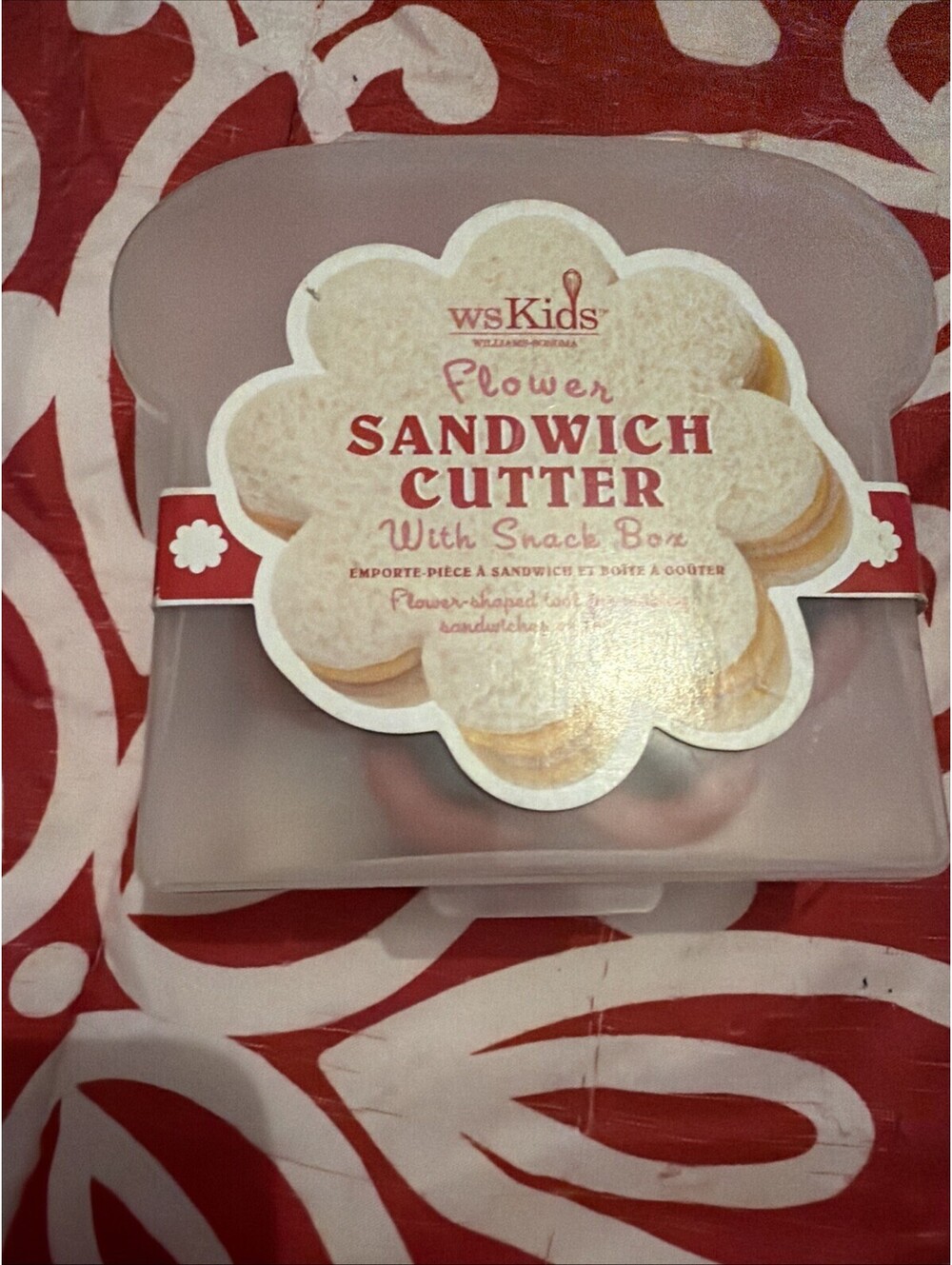 Flower Sandwich Cutter & Box Uncrustable Sandwich Cutter Kids Lunchbox Packed